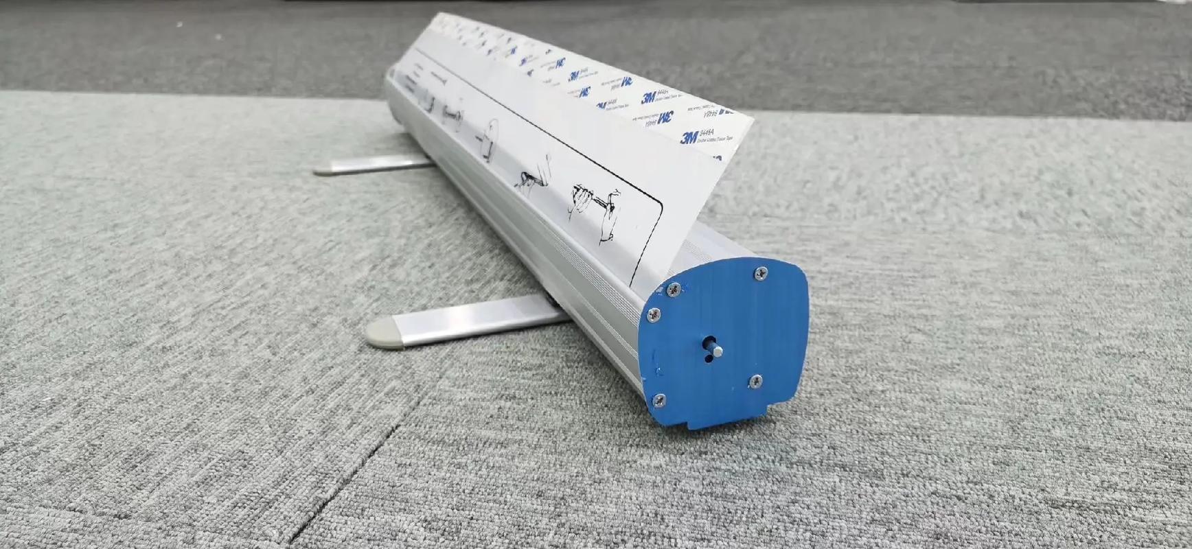 易拉宝系列 展示架上的广告艺术，让品牌瞬间“立”起来